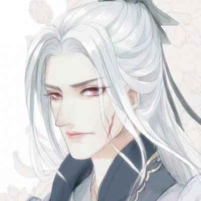 广东暴雨后频现巨型蜗牛